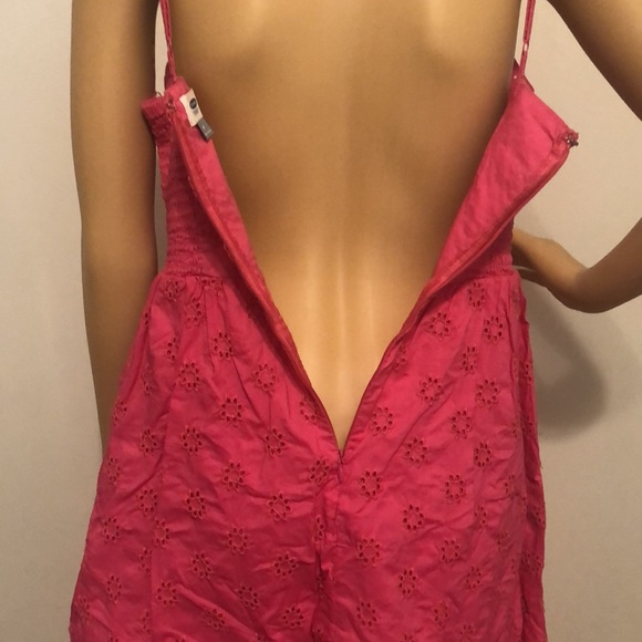 OLD NAVY - Picture 2 of 2